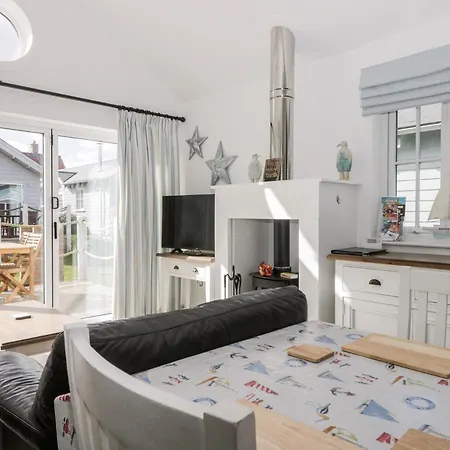 Holiday home Sea-renity,